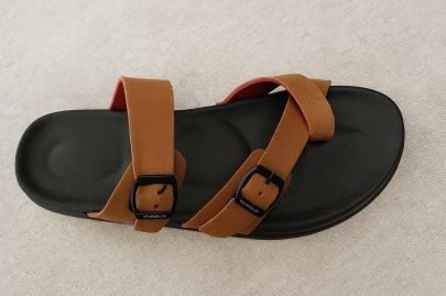 LeeRooy Lightweight Comfortable Indoor Outdoor Daily Use Casual Slides Slippers Sandals