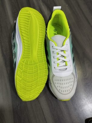 LeeRooy Mens Sports Shoes    Lightweight   Breathable   High Grip Athletic Running Shoes