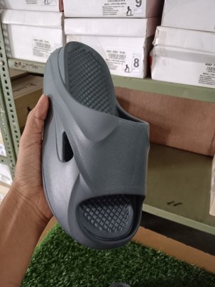 LeeRooy Unisex Adult Classic Slipper