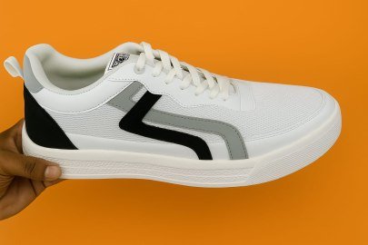 Mens Sports Shoes  Lightweight Mens Sneaker   Comfort   Style with Sports